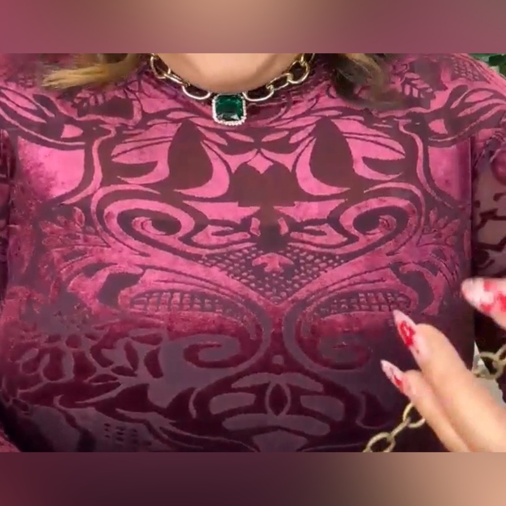NWT Burgundy Velvet Burnout Top- Full Size & Super Stretchy. - Picture 4 of 6